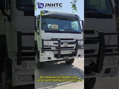 ट्रक पर लगी क्रेन