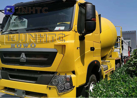 6x4 सिनोट्रुक हाउ कंक्रीट मिक्सर ट्रक लेफ्ट ड्राइविंग टाइप