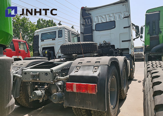 सिनोट्रुक हाउ 6x4 ट्रैक्टर ट्रक एलएचडी ड्राइविंग प्रकार