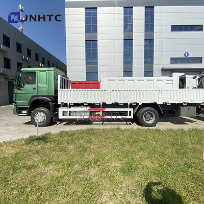 ODM HOWO ट्रक बाड़ कार्गो ट्रक 4X2 300HP 6 पहिया कार्गो ट्रक