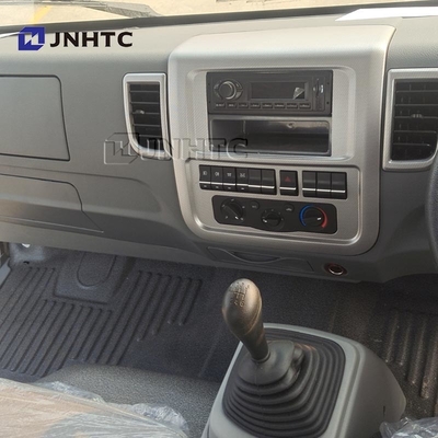 Howo फ्लैटबेड लाइट ड्यूटी Wrecker टो ट्रक 4X2 3-5 टन सस्ती कीमत के साथ बिक्री के लिए