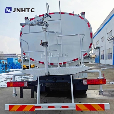 गर्म पानी के टैंकर बीईबेन पानी छिड़काव ट्रक 6X4 300HP/380HP 10 पहियों 25m3 बिक्री के लिए