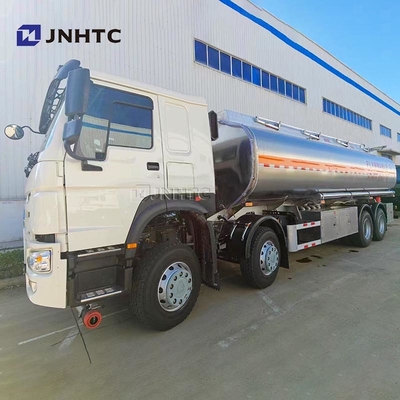 सिनोट्रुक HOWO ईंधन टैंक ट्रक 8X4 400HP 28000L 35000L 30000lL उच्च गुणवत्ता