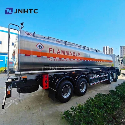 सिनोट्रुक HOWO ईंधन टैंक ट्रक 8X4 400HP 28000L 35000L 30000lL उच्च गुणवत्ता