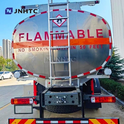 सिनोट्रुक HOWO ईंधन टैंक ट्रक 8X4 400HP 28000L 35000L 30000lL उच्च गुणवत्ता