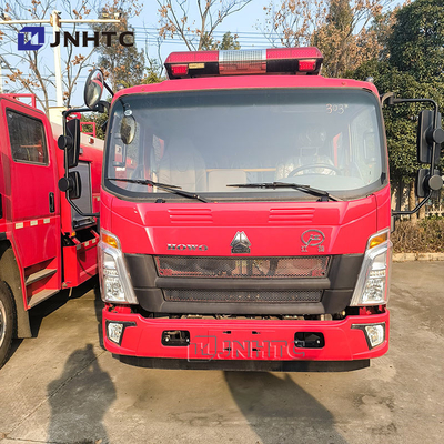 नई सिनोट्रक होवो 4x2 लाइट ड्यूटी फायर फाइटिंग ट्रक पानी पंप ट्रक उच्च गुणवत्ता