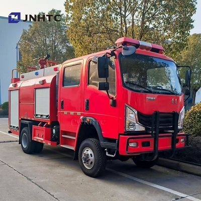 नया होवो अग्निशमन ट्रक 5000L वाटर फोम टैंकर 4X4 अग्निशमन ट्रक अच्छी कीमत