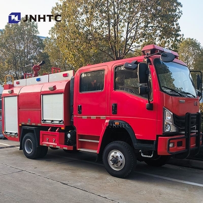 नया होवो अग्निशमन ट्रक 5000L वाटर फोम टैंकर 4X4 अग्निशमन ट्रक अच्छी कीमत