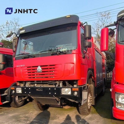 HOWO 4*4 अग्निशमन ट्रक HOWO 5000L वाटर फोम टैंकर अग्निशमन ट्रक मिनी अग्निशमन ट्रक