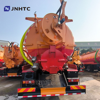 SHACMAN M3000 8X4 18-25m3 12 व्हीलर वैक्यूम सीवेज सक्शन ट्रक सस्ती कीमत गर्म बिक्री