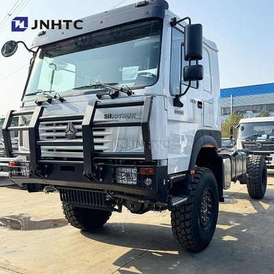 SINOTRUK HOWO 4X4 कार्गो वाहन ट्रांसमिशन वजन ट्रक चेसिस अच्छी कीमत