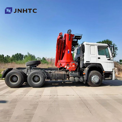 कारखाने की कीमत Sinotruk HOWO 6x4 ट्रैक्टर ट्रक 10 टन तह क्रेन के साथ