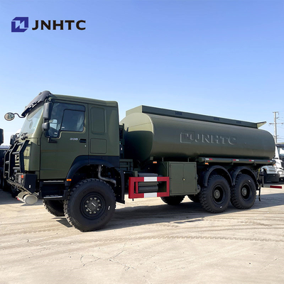 हॉट सिनोट्रुक होवो तेल टैंक ट्रक 6x6 ऑल ड्राइव एलएचडी डीजल ईंधन तेल टैंक ट्रक बिक्री के लिए