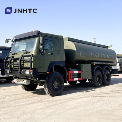 हॉट सिनोट्रुक होवो तेल टैंक ट्रक 6x6 ऑल ड्राइव एलएचडी डीजल ईंधन तेल टैंक ट्रक बिक्री के लिए