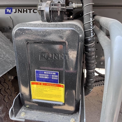 नई HOWO रोड स्नोवेपर सफाई ट्रक 400HP 300L 6X4 बिक्री के लिए
