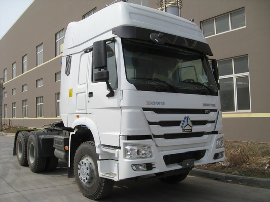 Sinotruk 6x4 371hp डीजल ट्रैक्टर ट्रक / ट्रैक्टर ट्रेलर ट्रक ZZ4257V3447C1