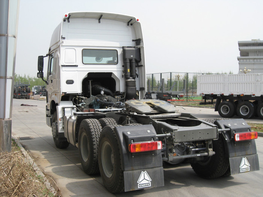 Sinotruk 6x4 371hp डीजल ट्रैक्टर ट्रक / ट्रैक्टर ट्रेलर ट्रक ZZ4257V3447C1
