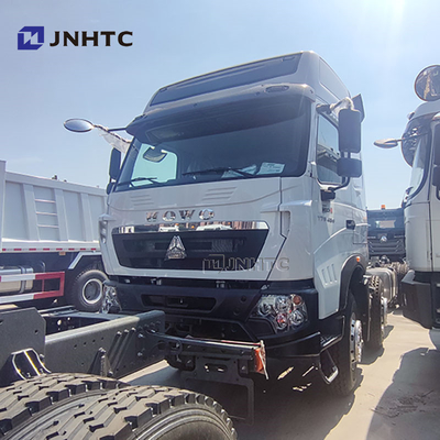 गर्म बिक्री SINOTRUK HOWO T7S 6x4 डंप ट्रक डीजल चेसिस ट्रक अफ्रीका के लिए