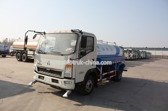 व्हील बेस 3360 मिमी 4 एक्स 2 लाइट ड्यूटी वाणिज्यिक ट्रक 10 सीबीएम टैंक वॉटर स्प्रिंकलर के लिए टैंक