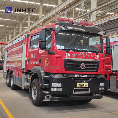 HOWO 18 मीटर उच्च स्प्रे आर्म 4x2 12000l बड़े प्रवाह अग्नि बचाव फायर ट्रक बिक्री के लिए