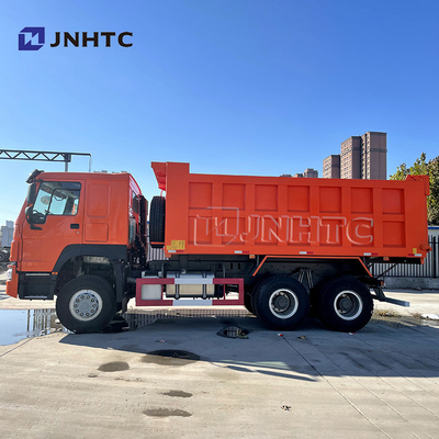 दूसरा हाथ HOWO 6x4 336hp 10 व्हीलर 20 घन मीटर Sinotruck Howo डंप टिपर ट्रक बिक्री के लिए