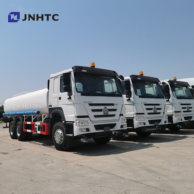 होवो वाटर टैंकर टैंक 336hp 20-25m3 वाटर स्टोरेज टैंक 20000L वाटर टैंकर ट्रक बिक्री के लिए