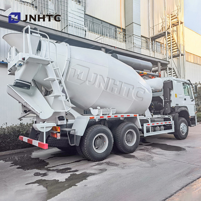 SINOTRUK HOWO कंक्रीट मिश्रण ट्रक 6X4 336HP 10m3 क्षमता सीमेंट मिश्रण ट्रक घुड़सवार कंक्रीट मिश्रण ट्रक बिक्री के लिए
