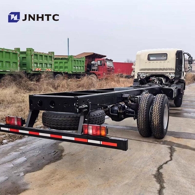 ब्रांड न्यू डंप कार्गो ट्रक चेसिस Sinotruk 4X2 लाइट ट्रक Howo ट्रक चेसिस बिक्री के लिए