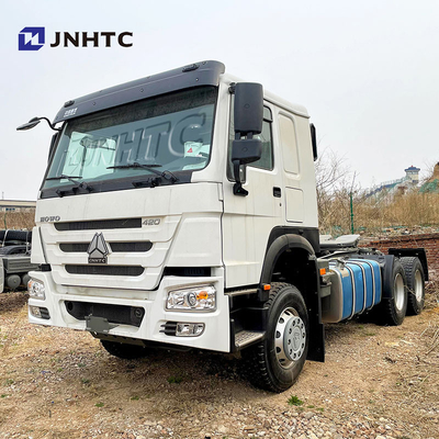 सिनोट्रुक होवो प्राइम मोवर ट्रक ट्रैक्टर हेड 6x4 10 पहिया 380hp सेमी ट्रैक्टर ट्रक हेड