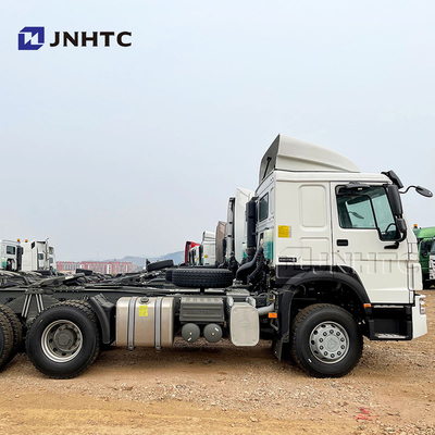 सिनोट्रुक होवो प्राइम मोवर ट्रक ट्रैक्टर हेड 6x4 10 पहिया 380hp सेमी ट्रैक्टर ट्रक हेड