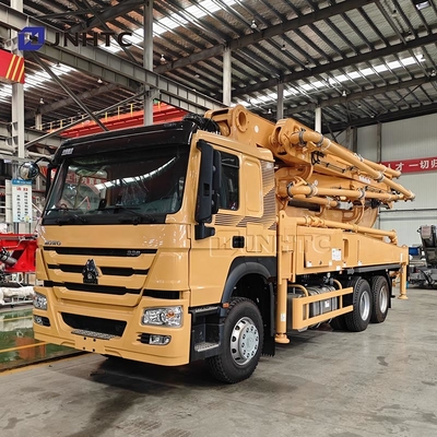 HOWO 6X4 कंक्रीट पंप ट्रक Euro3 32m 336hp कंक्रीट पंप ट्रक