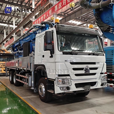 HOWO 6x4 चेसिस कंक्रीट पंप ट्रक 400HP 47m 400hp कंक्रीट पंप ट्रक