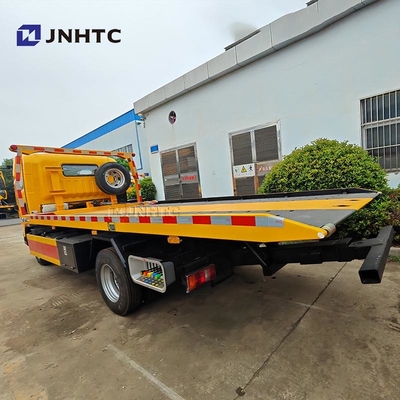 Sinotruk HOWO Wrecker ट्रक 4x2 5TON लाइट ड्यूटी कमर्शियल ट्रक फ्लैटबेड Wrecker टोल ट्रक