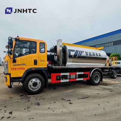 HOWO डामर छिड़काव उपकरण ट्रक 4X2 160HP बुद्धिमान बिटुमेन स्प्रेडर बिक्री के लिए