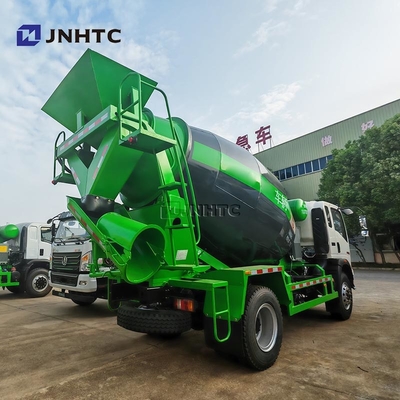 HOWO 4×2 हल्का कंक्रीट मिक्सर ट्रक 3 घन मीटर 4.5 टन मौसम प्रतिरोध कंक्रीट मिक्सर ट्रक