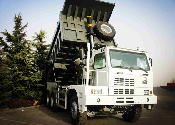 SINOTRUK HOWO 6 * 4 371HP खनन डंप ट्रक 70 टन निर्माण व्यवसाय के लिए लोड
