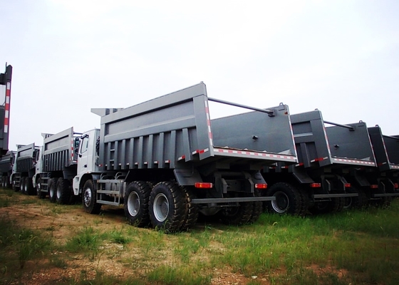 SINOTRUK HOWO 6 * 4 371HP खनन डंप ट्रक 70 टन निर्माण व्यवसाय के लिए लोड