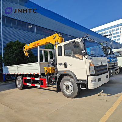 SINOTRUCK 4X2 6 पहियों का कार्गो ट्रक क्रेन के साथ ट्रक घुड़सवार क्रेन बिक्री के लिए