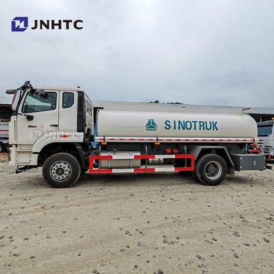 Howo NX वाटर एंकर ट्रक 4x2 200-380hp ड्राइव व्हील स्प्रेकिंग टैंक ट्रक अच्छी कीमत