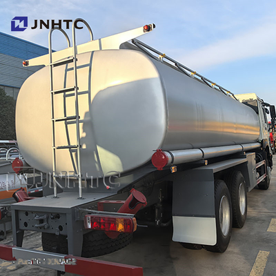 SINOTRUK HOWO 6X4 10 व्हीलर 15सीबीएम ईंधन टैंक ट्रक तेल टैंक ट्रक बिक्री