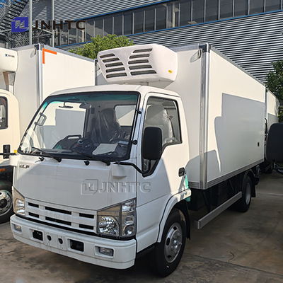 ISUZU 3.5 टन 4x2 लाइट सीरियल रेफ्रिजरेटर ट्रक बिक्री के लिए