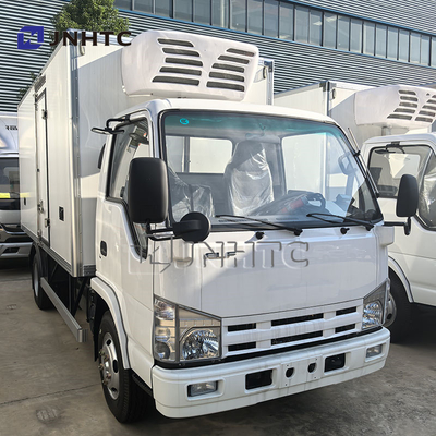ISUZU 3.5 टन 4x2 लाइट सीरियल रेफ्रिजरेटर ट्रक बिक्री के लिए