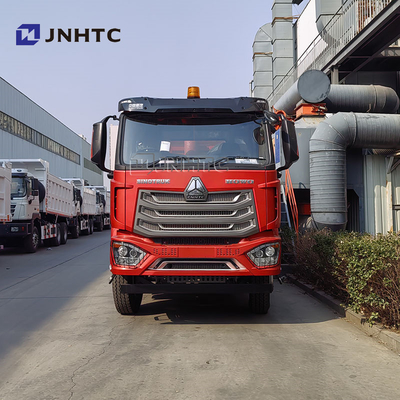 अफ्रीका में गर्म बिक्री Howo NX 6X4 ड्राइव 340/380/420HP राइट हैंड ड्राइव ट्रक