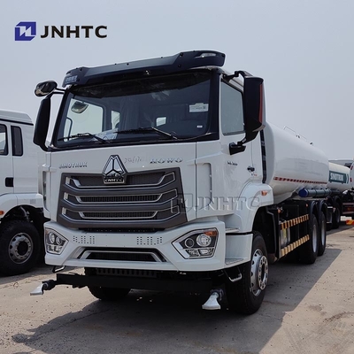 Howo NX 6x4 10 व्हील स्प्रे वाटरिंग कार्ट वाटर टैंकर ट्रक 15000 20000 लीटर