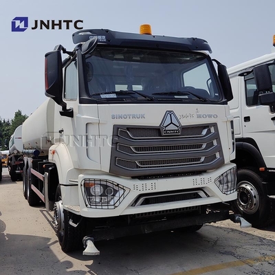 सबसे अच्छी कीमत Howo वाटर टैंकर ट्रक 6x4 20CBM वाटर स्प्रिंकलर टैंकर ट्रक