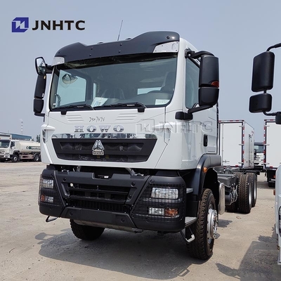 बिक्री के लिए नया HOWO TX 6X4 रोलबैक फ्लैट बेड कार्गो ट्रक चेसिस