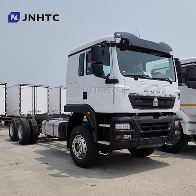 बिक्री के लिए नया HOWO TX 6X4 रोलबैक फ्लैट बेड कार्गो ट्रक चेसिस