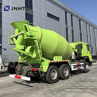 SINOTRUK HOWO 6X4 8CBM मीटर डीजल इंजन हाइड्रोलिक कंक्रीट मिक्सर ट्रक