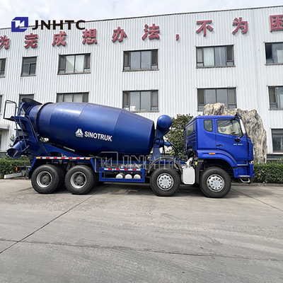 नई HOWO NX 8*4 स्वचालित कंक्रीट मिक्सर ट्रक रिवर्स डिस्चार्ज भारी शुल्क चेसिस के साथ