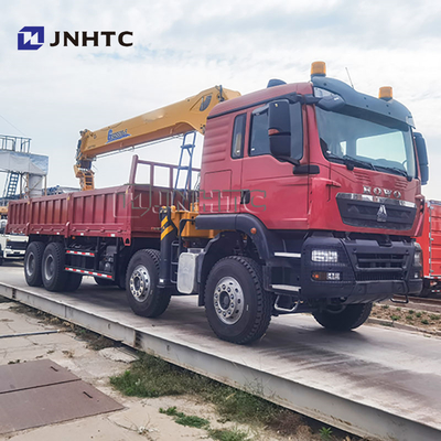 फैक्टरी मूल्य SINOTRUK HOWO TX 371HP 20 टन कार्गो ट्रक माउंटेड स्ट्रेट बूम क्रेन बिक्री के लिए